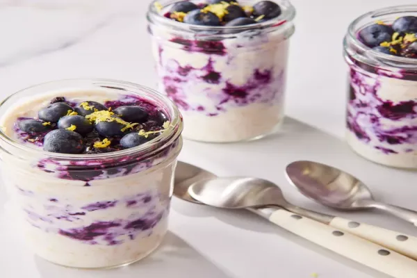 Lemon Blueberry Overnight Oats