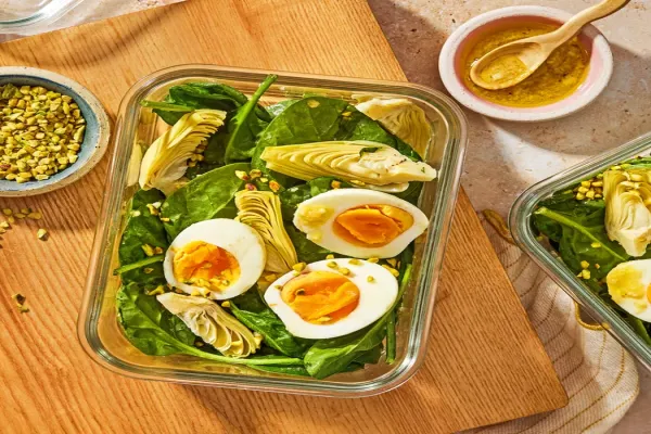 Spinach & Artichoke Salad with Parmesan Vinaigrette