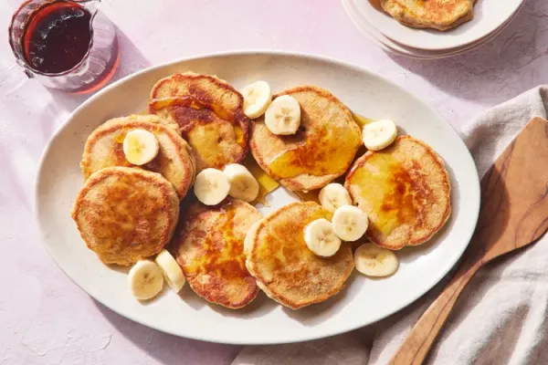 Banana Oat Pancakes