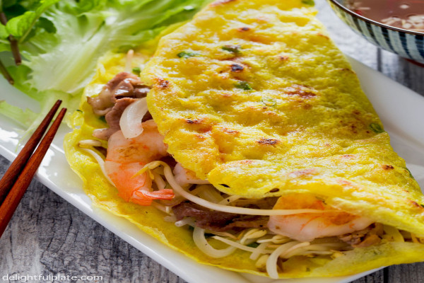 Bánh Xèo (Vietnamese Crêpes)