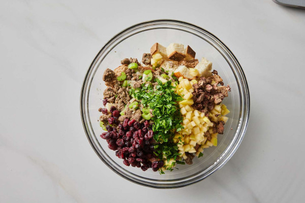 Awesome Sausage, Apple, and Cranberry Stuffing