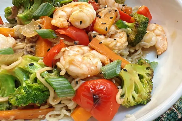 Shrimp Ramen Stir Fry