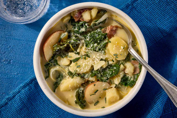 Vegetarian Potato Kale Soup